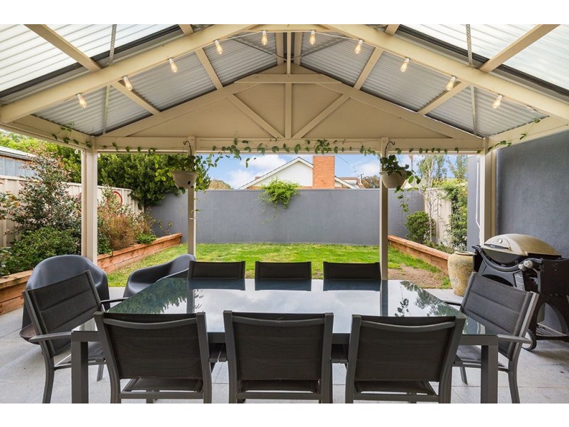 6a Wyreema Street, Largs Bay SA 5016