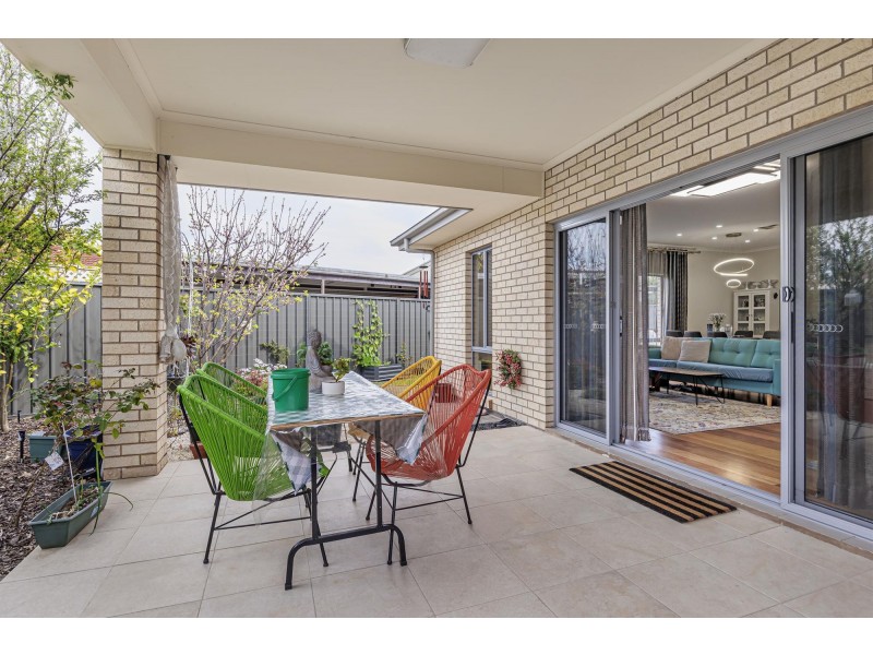 16 Huron Grove, West Lakes SA 5021