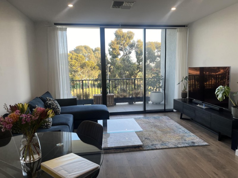 204/2 Troubridge Drive, West Lakes SA 5021