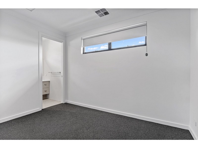 24c Amos Way, Royal Park SA 5014