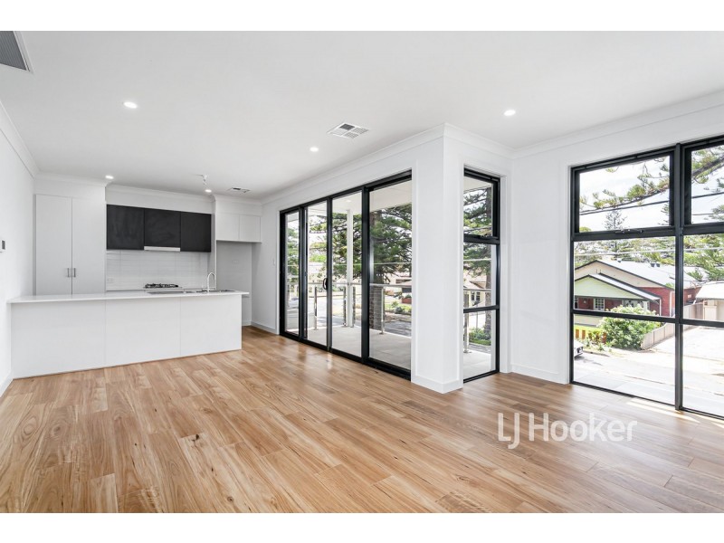 31 East Terrace, Henley Beach SA 5022