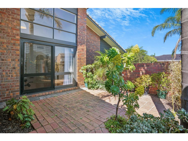 3 Allerdice Court, West Lakes SA 5021
