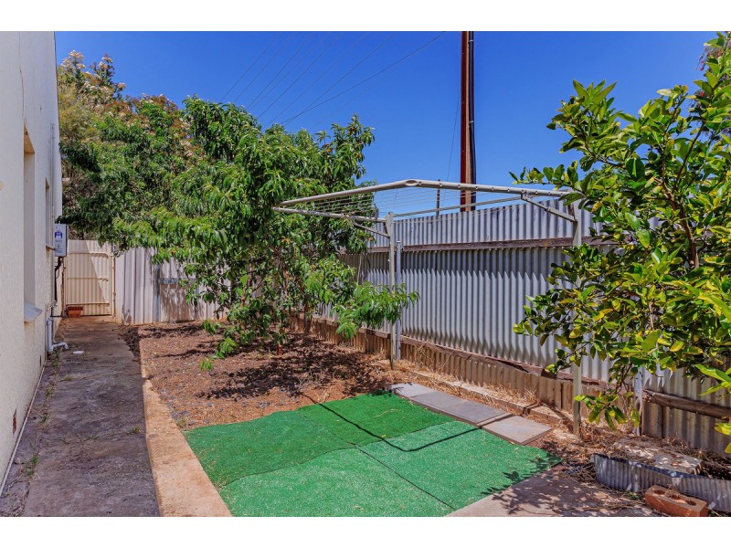 98 Main Street, Beverley SA 5009