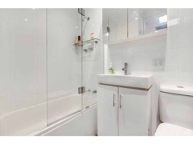 86 Sportsmans Drive, West Lakes SA 5021