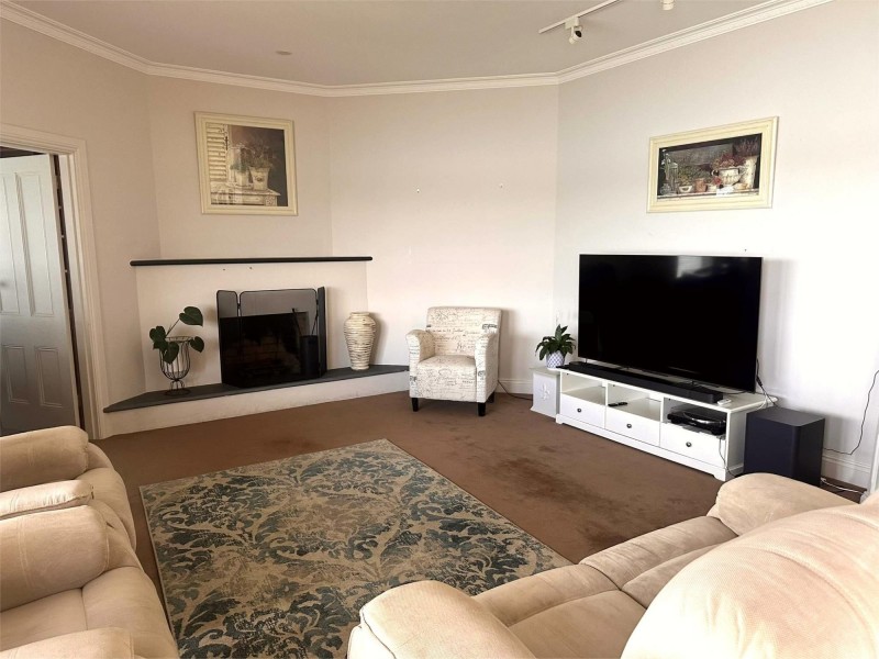 33 Martin Court, West Lakes SA 5021