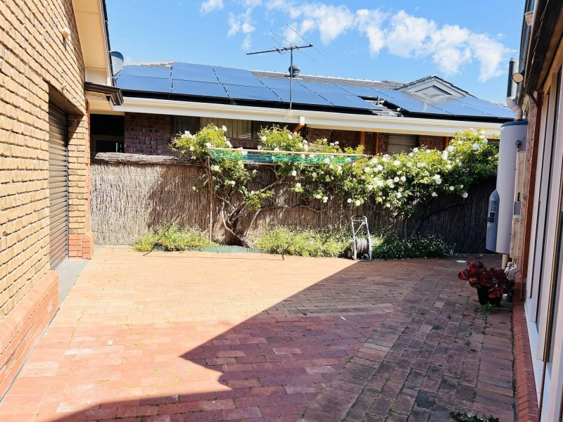 33 Martin Court, West Lakes SA 5021