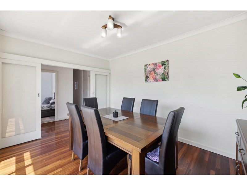 28 Dumfries Avenue, Seaton SA 5023