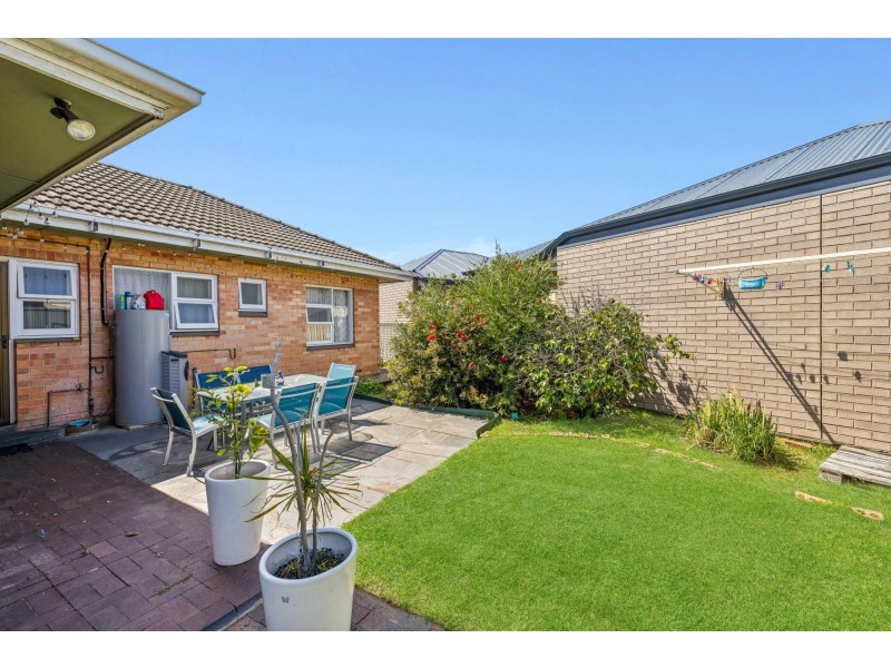 28 Dumfries Avenue, Seaton SA 5023