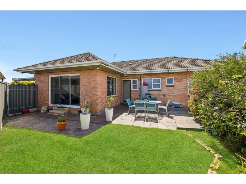 28 Dumfries Avenue, Seaton SA 5023
