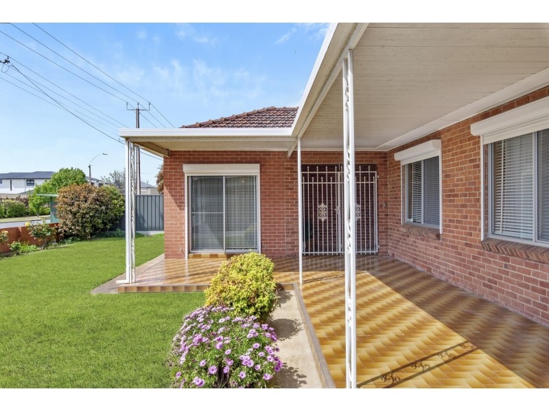 93 Trimmer Parade, Findon SA 5023