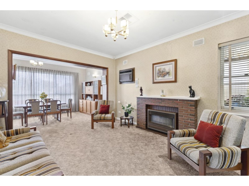 93 Trimmer Parade, Findon SA 5023