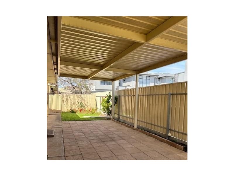 6/3 Golfers Avenue, Seaton SA 5023