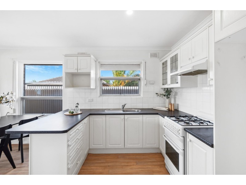 1 Prince Albert Street, Albert Park SA 5014