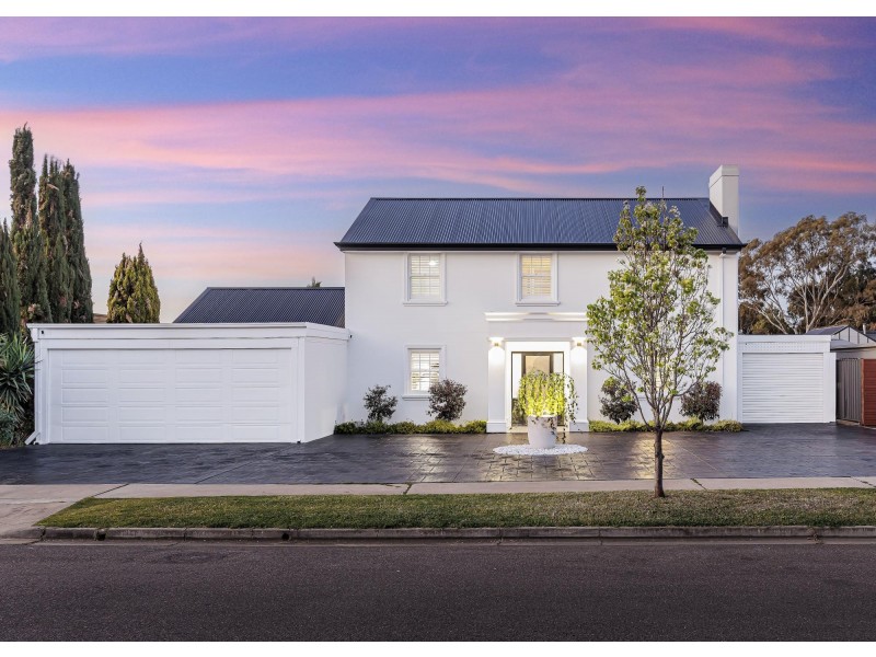 99 Lochside Drive, West Lakes SA 5021