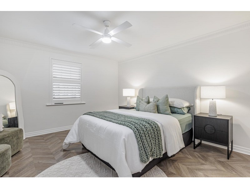 99 Lochside Drive, West Lakes SA 5021