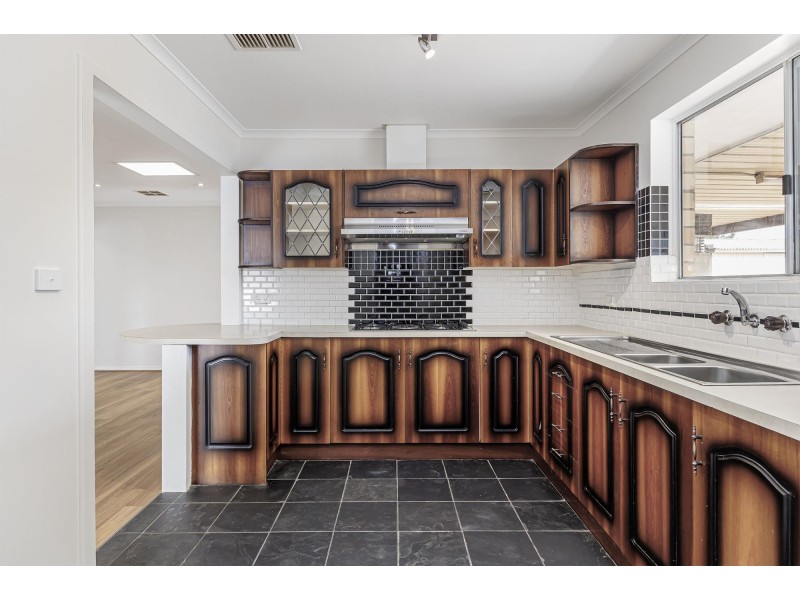 3 Fotheringham Road, North Haven SA 5018