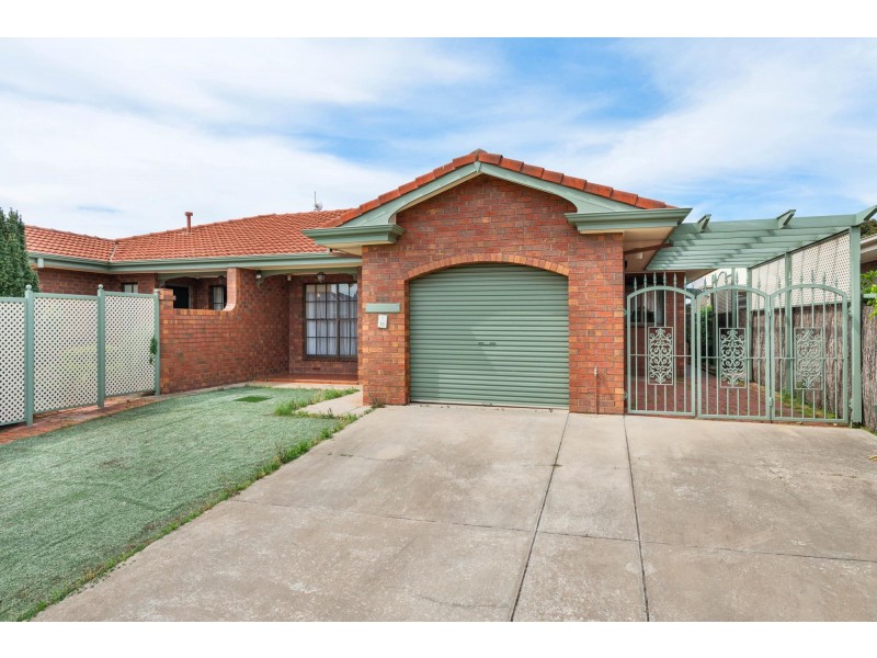 2/13 Cocos Grove, West Lakes SA 5021