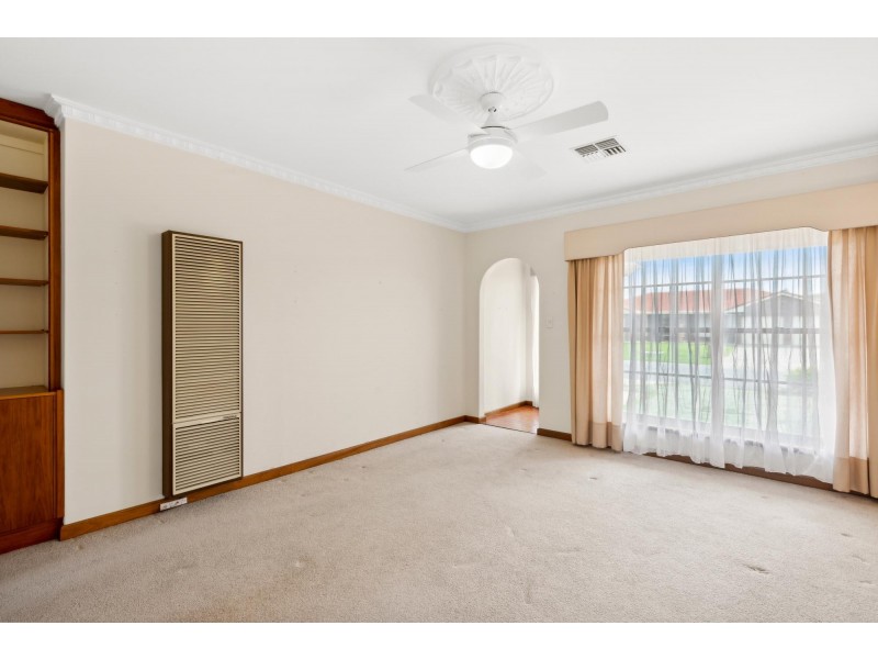 2/13 Cocos Grove, West Lakes SA 5021