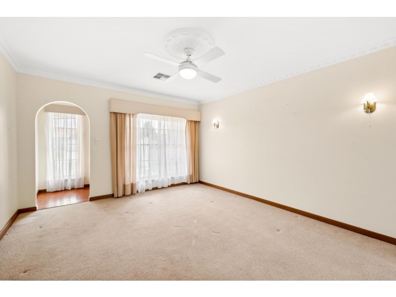 2/13 Cocos Grove, West Lakes SA 5021