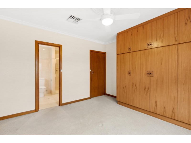 2/13 Cocos Grove, West Lakes SA 5021