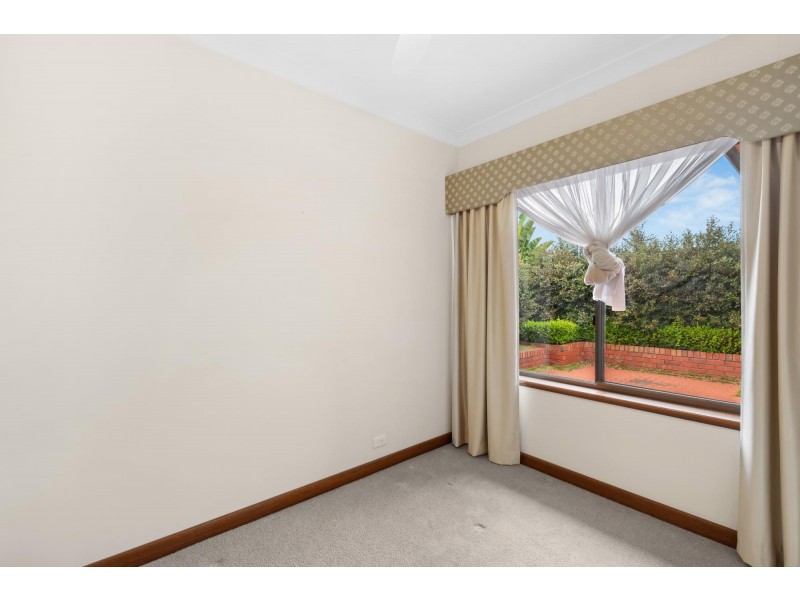 2/13 Cocos Grove, West Lakes SA 5021