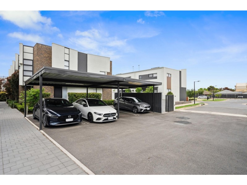 5/24 Arnold Close, Findon SA 5023