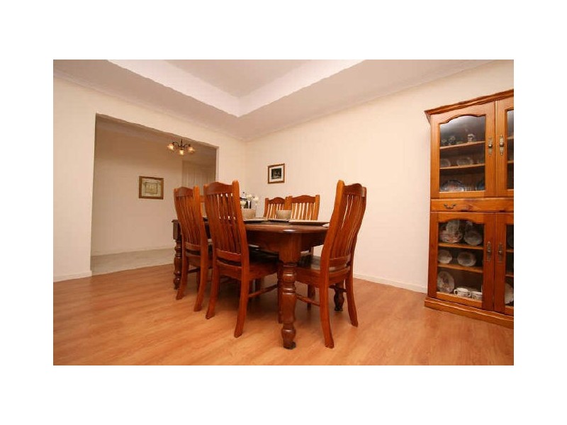 77 President Avenue, Andrews Farm SA 5114