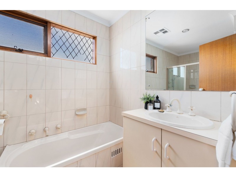 5/11 Martin Court, West Lakes SA 5021