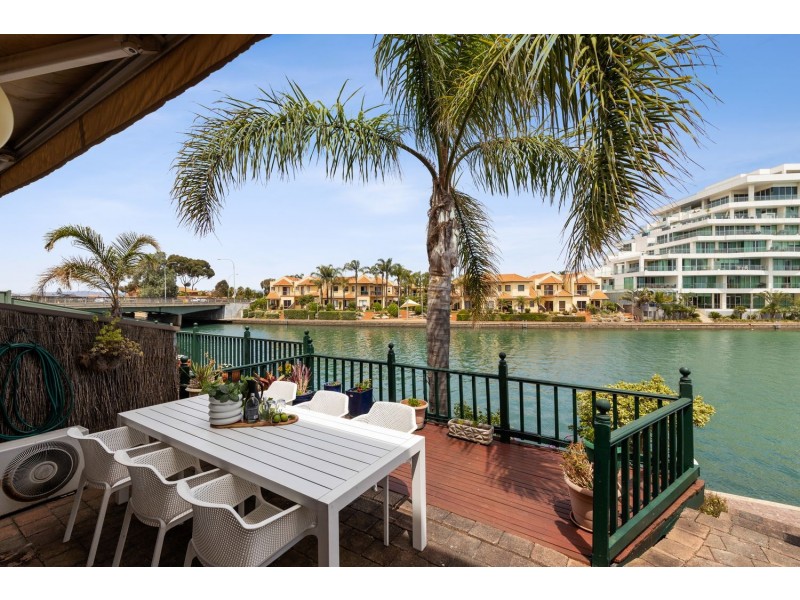 5/11 Martin Court, West Lakes SA 5021