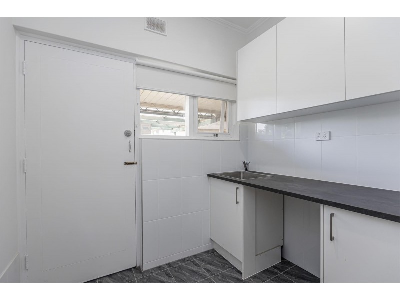 7 Second Avenue, Woodville Gardens SA 5012