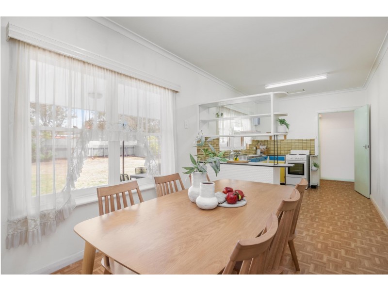 9 Worthley Road, Findon SA 5023