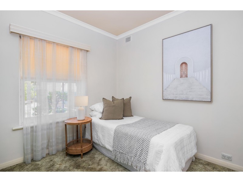 9 Worthley Road, Findon SA 5023