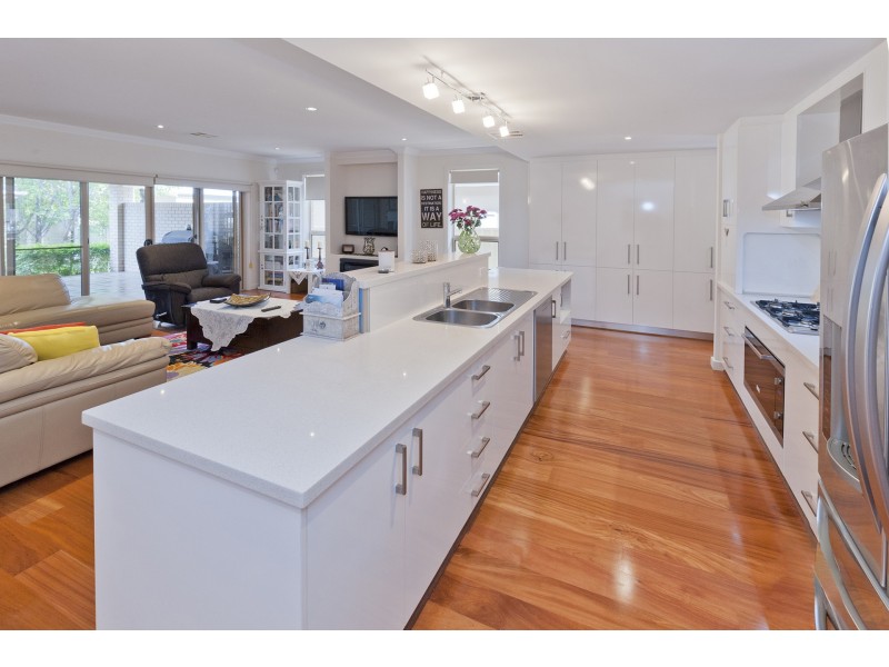 139a East Terrace, Henley Beach SA 5022