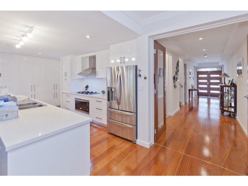 139a East Terrace, Henley Beach SA 5022