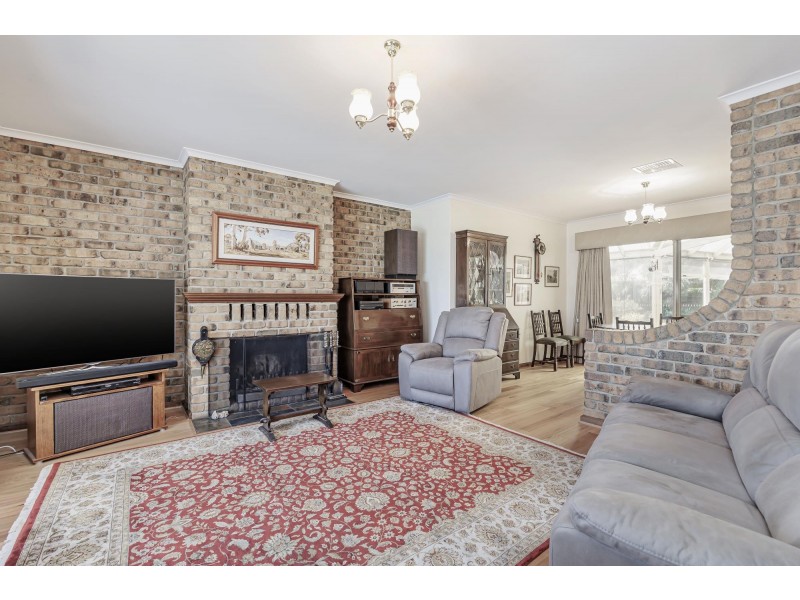 12 Martinique Court, West Lakes SA 5021