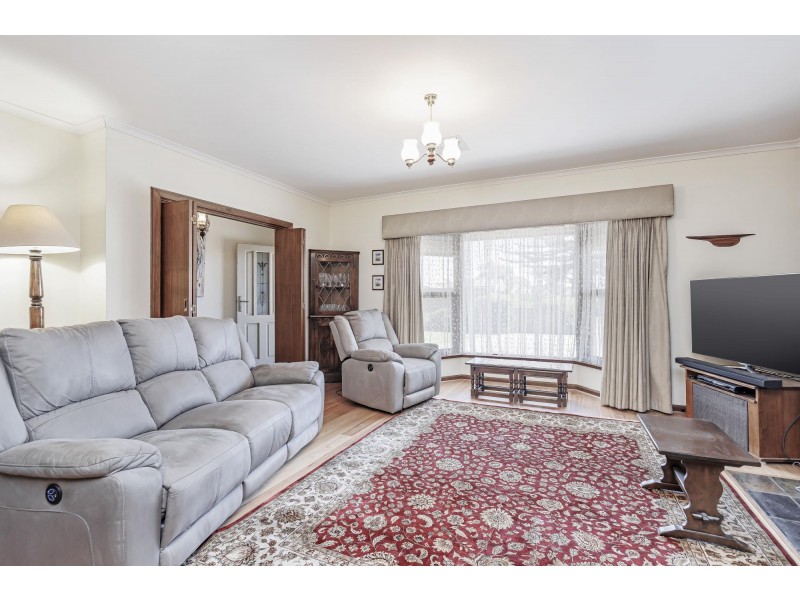 12 Martinique Court, West Lakes SA 5021