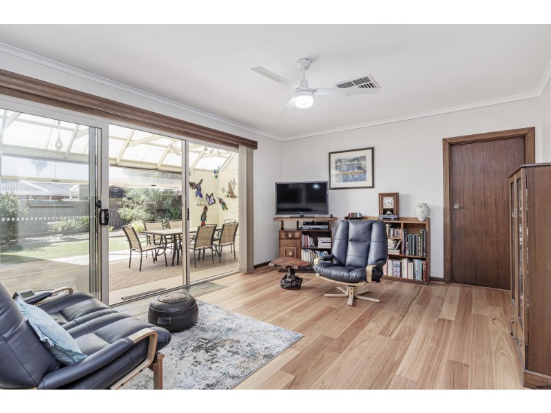 12 Martinique Court, West Lakes SA 5021