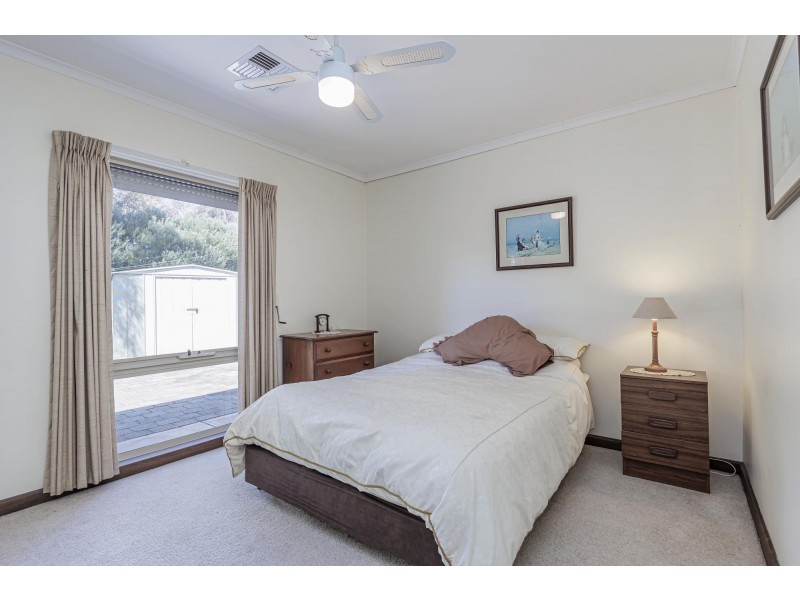 12 Martinique Court, West Lakes SA 5021