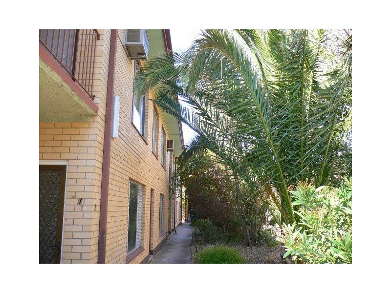 2/14 Montrose Avenue, Seaton SA 5023