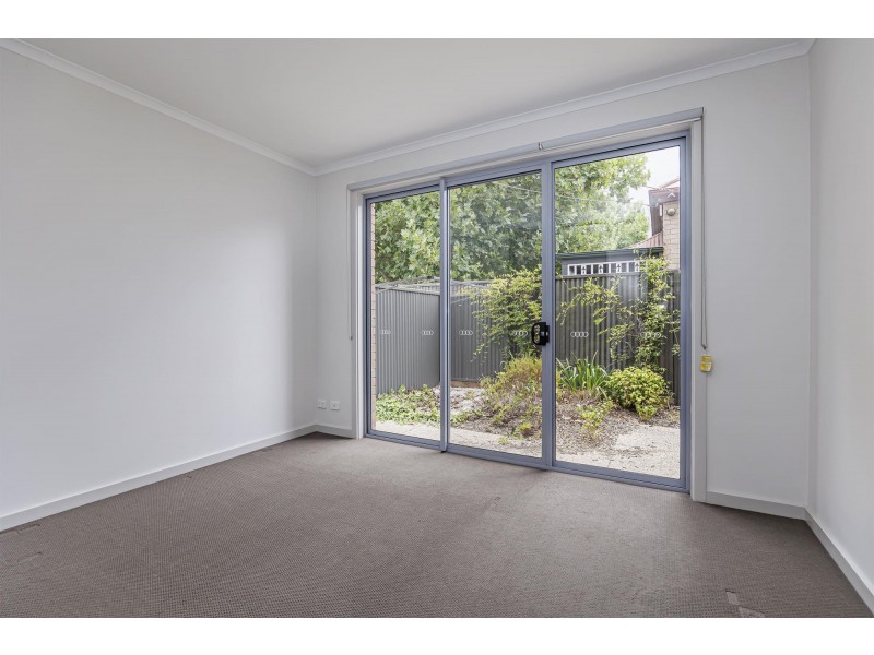 9 Ethelbert Square, Brompton SA 5007