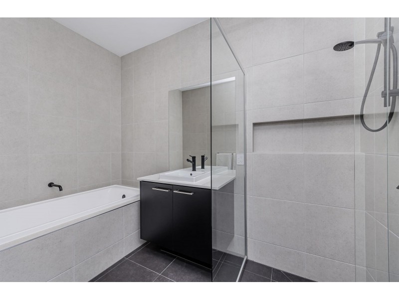 4 Norman Road, West Lakes SA 5021