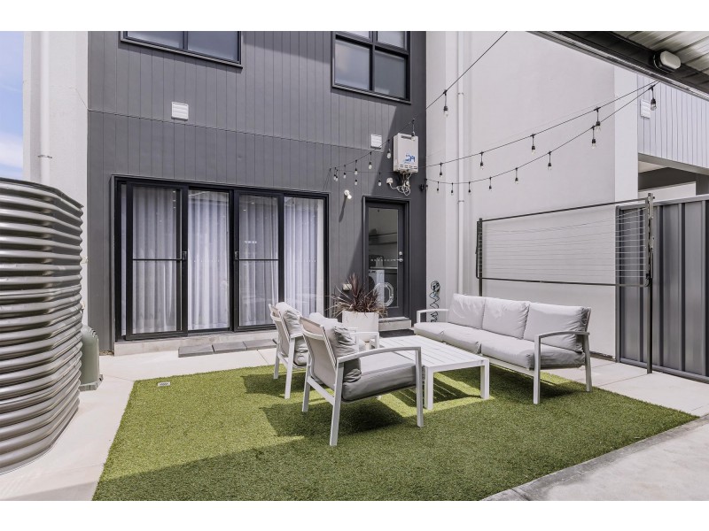 4 Norman Road, West Lakes SA 5021