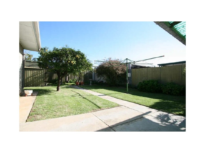 68 Maple Avenue, Royal Park SA 5014
