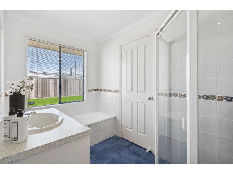 2 Gainsborough Avenue, Ferryden Park SA 5010