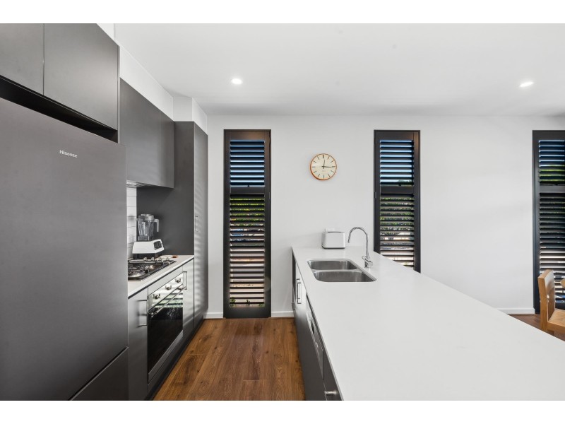 5 Walter Lane, West Lakes SA 5021