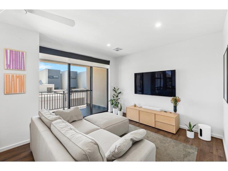 5 Walter Lane, West Lakes SA 5021