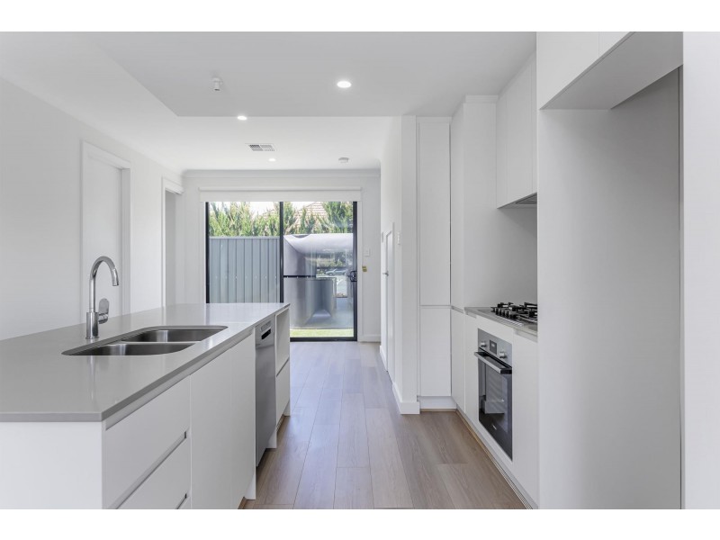 28 Lyle Court, Woodville SA 5011