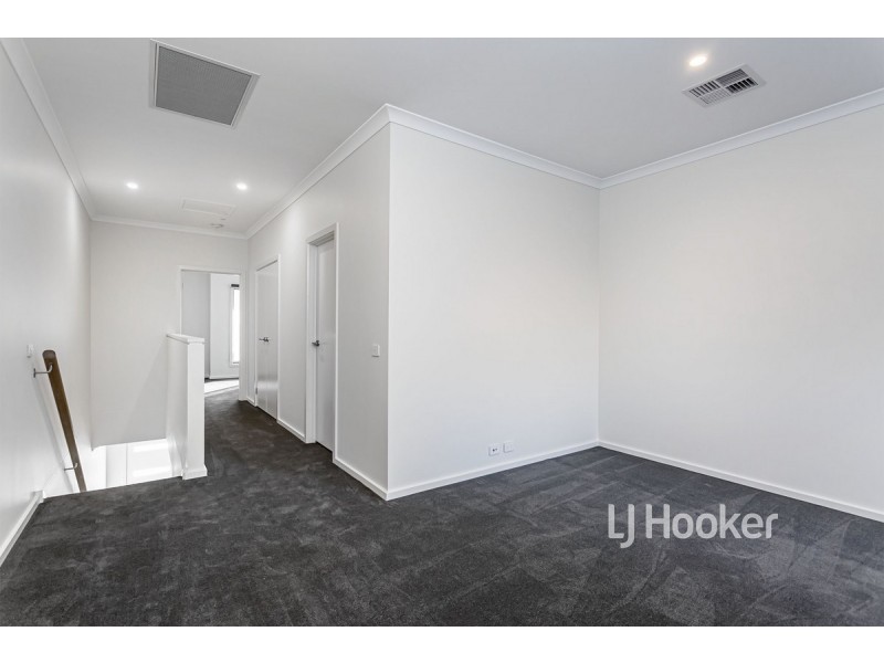 111 Troubridge Drive, West Lakes SA 5021