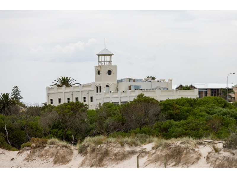 1/35 Military Road, Semaphore South SA 5019