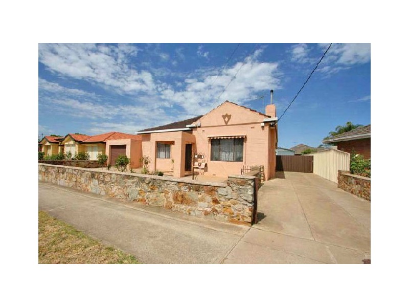 30 Dumfries Avenue, Seaton SA 5023